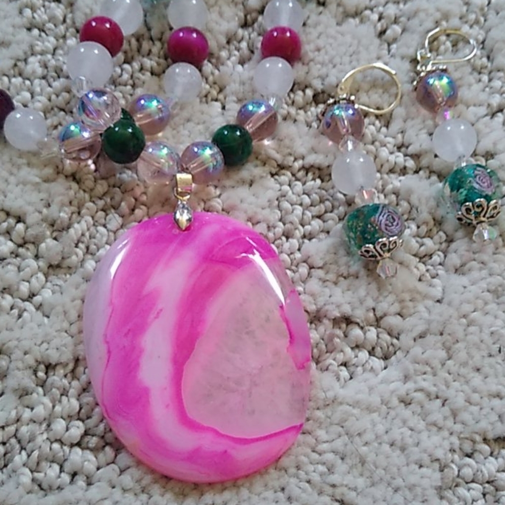 Handmade Gemstone Necklace Set Pink and Green